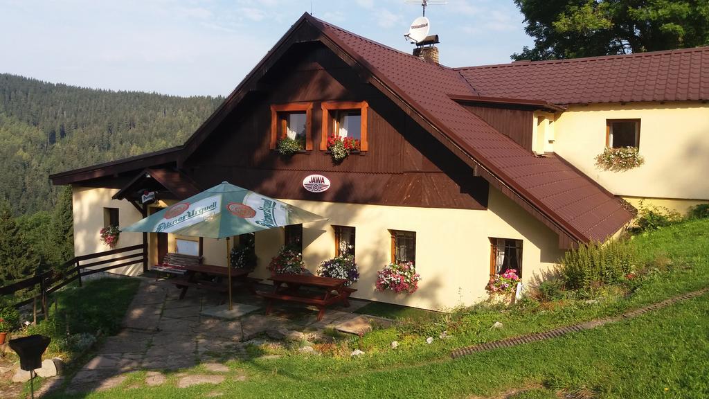 Hôtel Chata Jawa à Strážné Extérieur photo